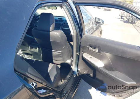 2012 Toyota Camry Se z USA, uszkodzony, nr VIN 4T1BF1FK6CU134932